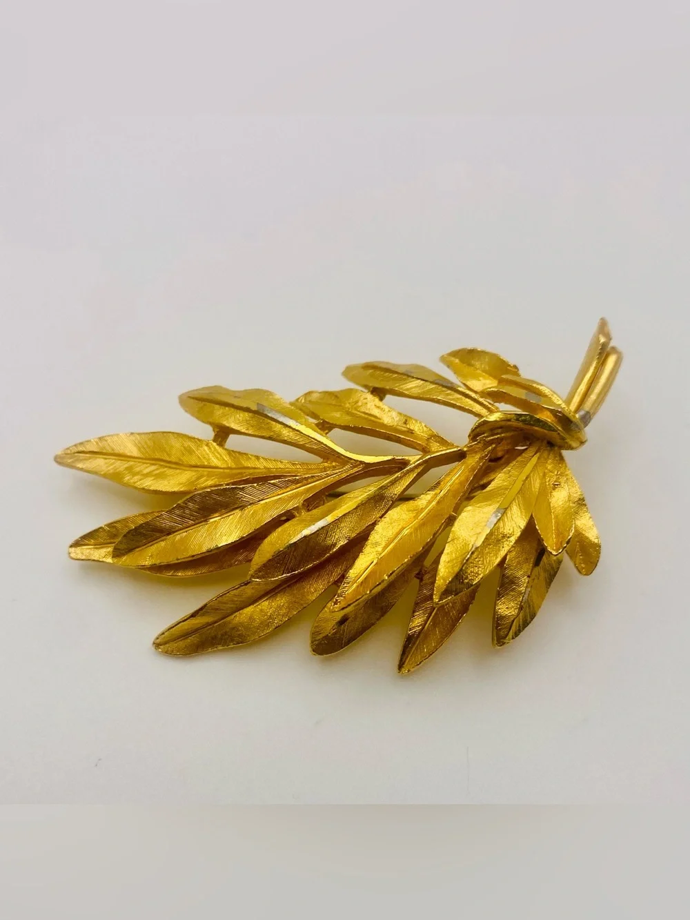 Vintage Signed BSK Textured Gold Leaf Brooch